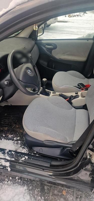 Gebraucht Fiat Stilo 95 PS (69 kW) 2005 Schwarz Kleinwagen