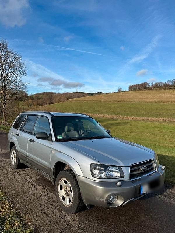 Silber Gebraucht 2003 Subaru Forester SUV | 4.290 € (Teuer) - Bild 1/4