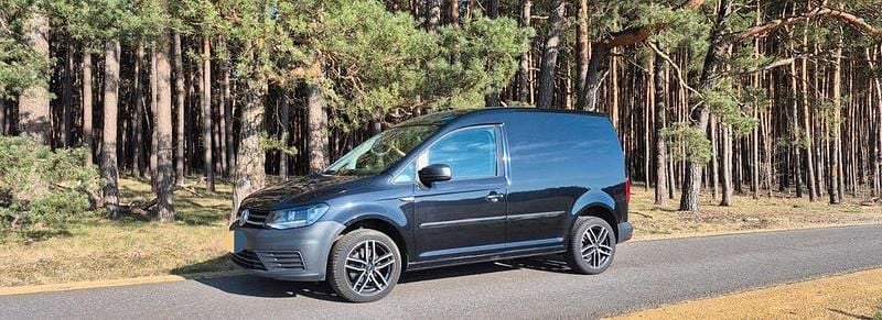 Second-hand VW Caddy 122 CP (89 kW) 2019 Argintiu Monovolum