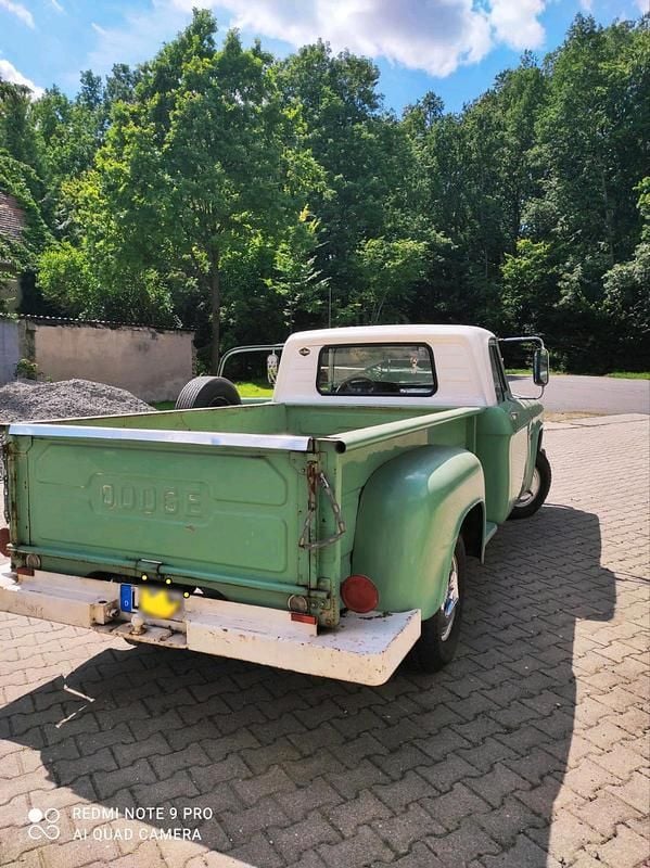 Second-hand Dodge D100 200 CP (147 kW) 1967 Verde Pickup
