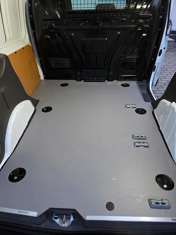 Gebraucht Ford Transit Connect 101 PS (74 kW) 2021 Weiß Van / Kleinbus