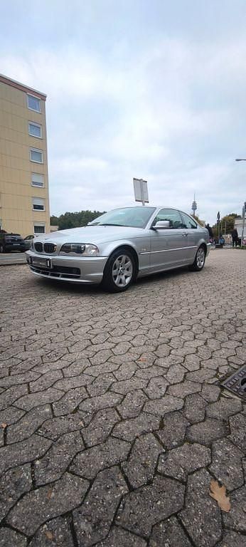 Silber Gebraucht 2000 BMW 320 Performance Coupé | 4.099 € (Guter Preis) - Bild 1/4