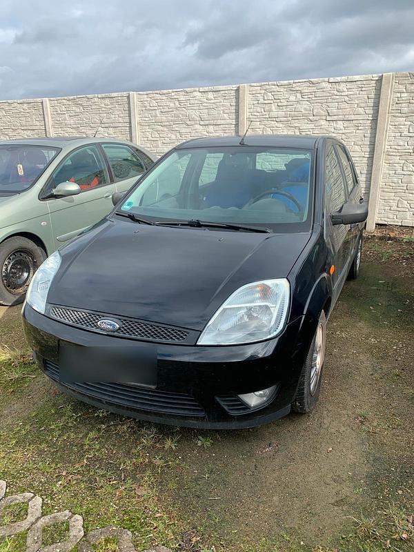 Gebraucht Ford Fiesta 80 PS (58 kW) 2002 Schwarz Kleinwagen