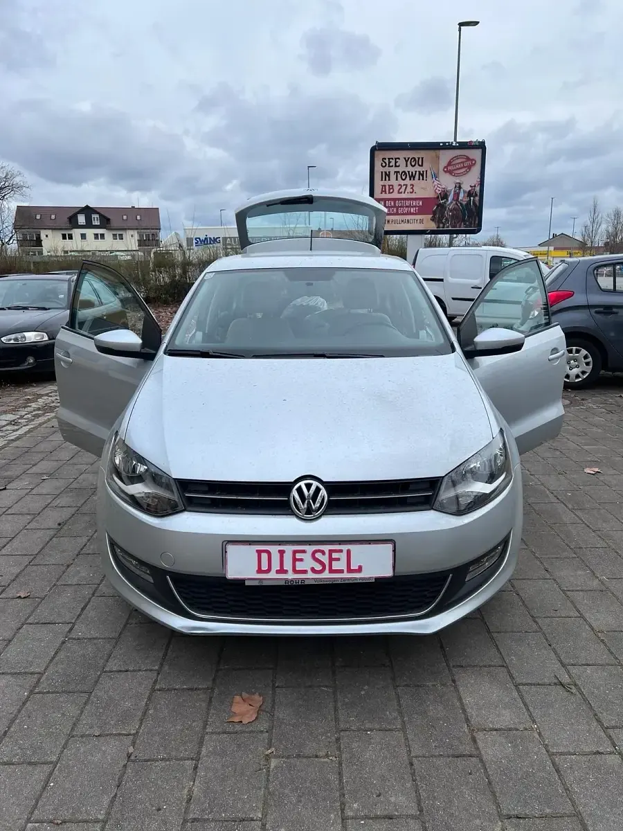 Gebraucht VW Polo 75 PS (55 kW) 2009 Silber Kleinwagen