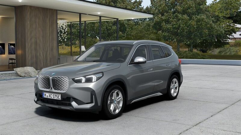 Silber Neu 2025 BMW iX1 xLine SUV | 43.940 € (Guter Preis) - Bild 1/4