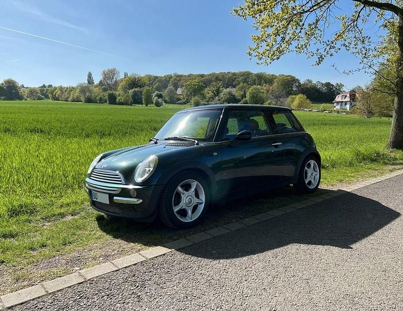 Second-hand Mini Cooper 116 CP (85 kW) 2002 Verde Hatchback