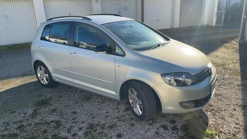 Silber Gebraucht 2012 VW Golf VII Kombi | 7.800 € (Fairer Preis) - Bild 1/4