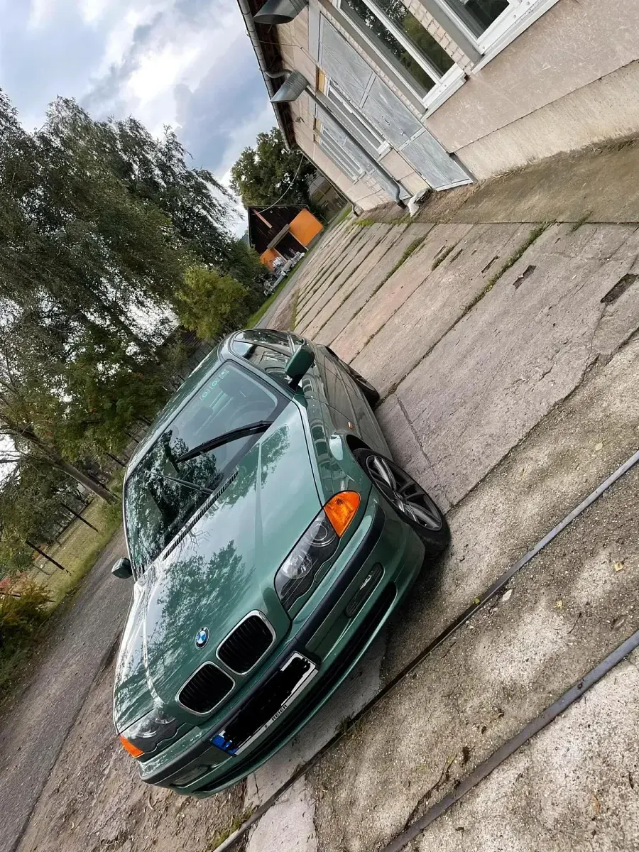 Gebraucht BMW 318 118 PS (86 kW) 1999 Grün Limousine