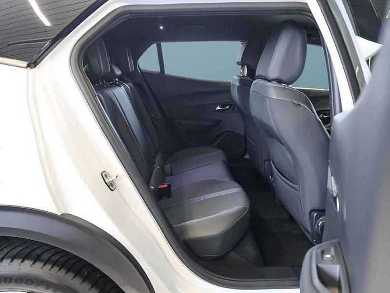 Gebraucht Peugeot 2008 131 PS (96 kW) 2023 Weiß SUV