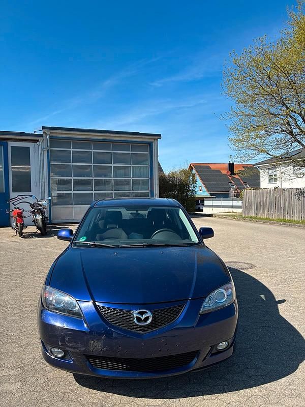 Second-hand Mazda 3 Active 105 CP (77 kW) 2006 Albastru Hatchback