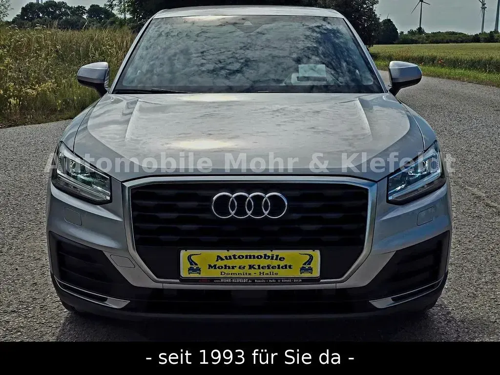Gebraucht Audi Q2 Design 150 PS (110 kW) 2017 Silber SUV