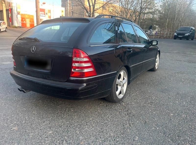 Gebraucht Mercedes C350 272 PS (200 kW) 2006 Schwarz Kombi