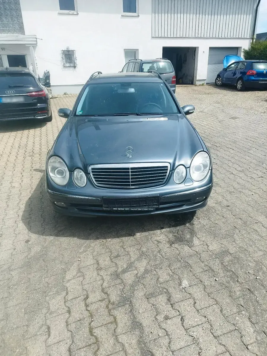 Gebraucht Mercedes E320 224 PS (164 kW) 2006 Kombi