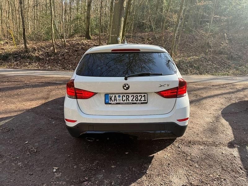Gebraucht BMW X1 Shadowline 184 PS (135 kW) 2013 Weiß SUV