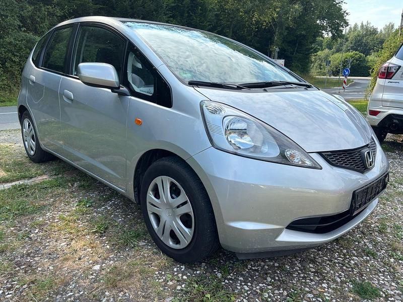 Silber Gebraucht 2009 Honda Jazz Trend Kleinwagen | 3.990 € (Guter Preis) - Bild 1/4