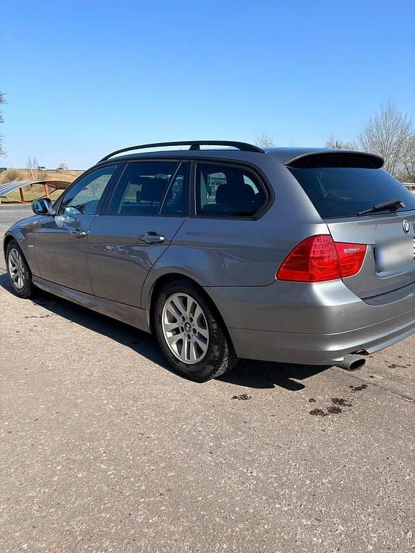 Gebraucht BMW 320 2009 Kombi