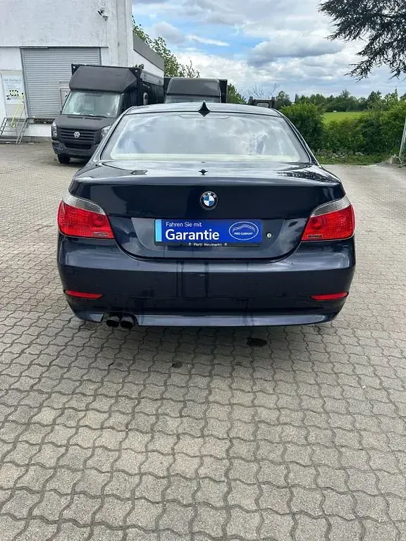 Brugt BMW 525 218 HK (160 kW) 2005 Blå Sedan