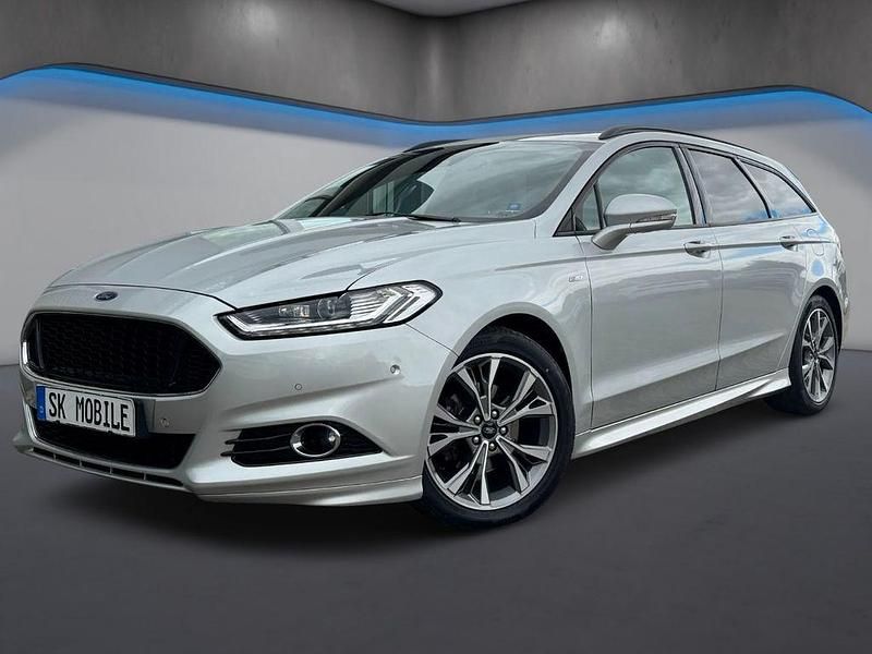 Silber Gebraucht 2019 Ford Mondeo ST-Line Limousine | 13.999 € (Fairer Preis) - Bild 1/4