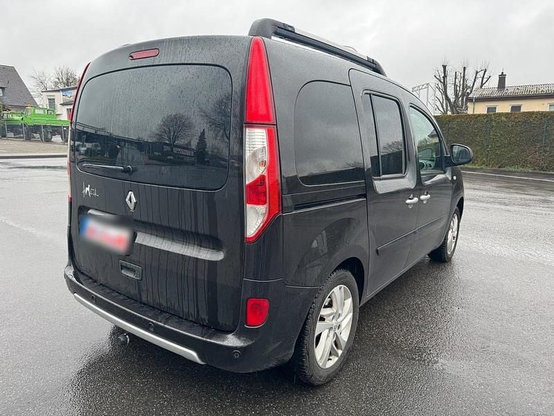 Gebraucht Renault Kangoo 110 PS (80 kW) 2015 Schwarz Van / Kleinbus