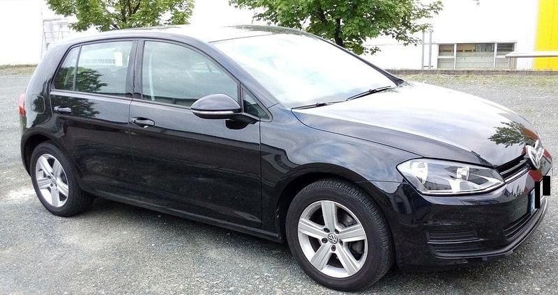 Schwarz Gebraucht 2013 VW Golf VII Comfortline Limousine | 11.300 € (Fairer Preis) - Bild 1/4