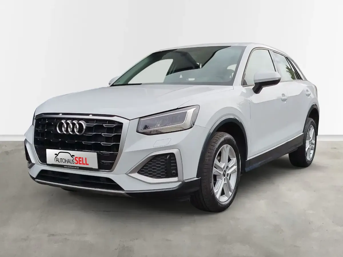 Gebraucht Audi Q2 Advanced Plus 116 PS (85 kW) 2023 Weiß SUV