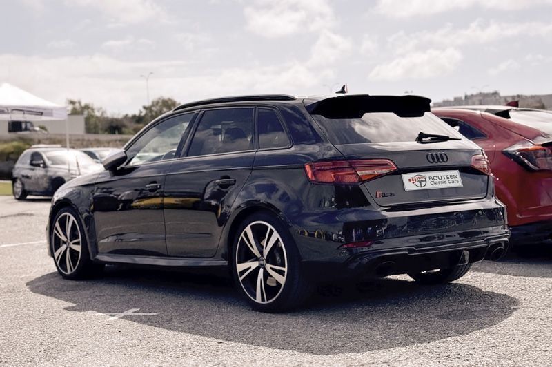 Gebraucht Audi RS3 Sport 400 PS (294 kW) 2019 Schwarz Limousine