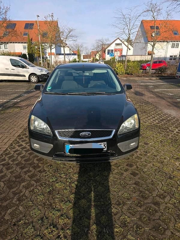 Schwarz Gebraucht 2006 Ford Focus Sport Kleinwagen | 1.799 € (Guter Preis) - Bild 1/4