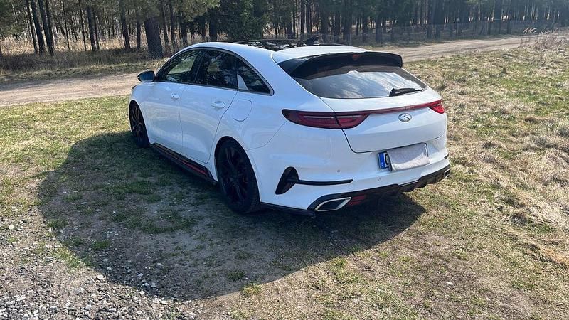 Gebraucht Kia ProCeed GT 204 PS (150 kW) 2019 Weiß Kombi