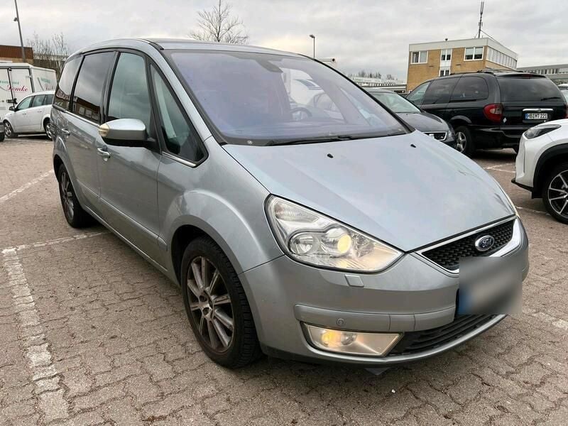 Silber Gebraucht 2008 Ford Galaxy Van / Kleinbus | 3.000 € - Bild 1/4