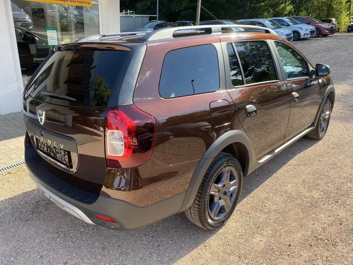 Gebraucht Dacia Logan MCV Celebration 90 PS (66 kW) 2018 Brun tourmaline Kombi