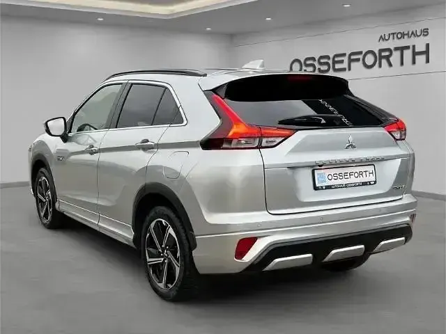 Usata Mitsubishi Eclipse Cross Select 98 CV (72 kW) 2023 Argento SUV