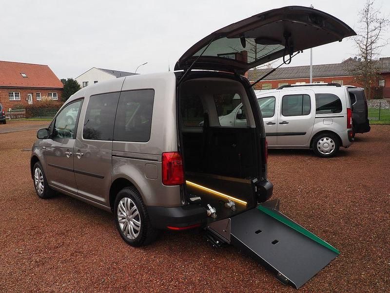 Beige Gebraucht 2020 VW Caddy Van / Kleinbus | 33.980 € - Bild 1/4