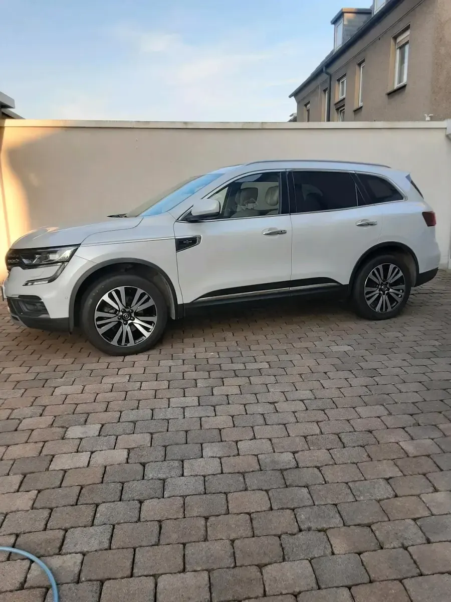 Używany Renault Koleos Initiale Paris 190 KM (139 kW) 2020 Biały SUV