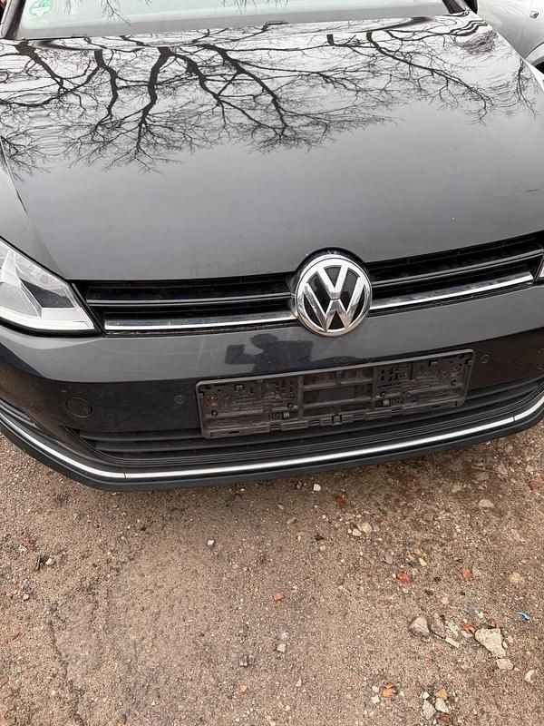 Gebraucht VW Golf VII 105 PS (77 kW) 2015 Schwarz Kombi