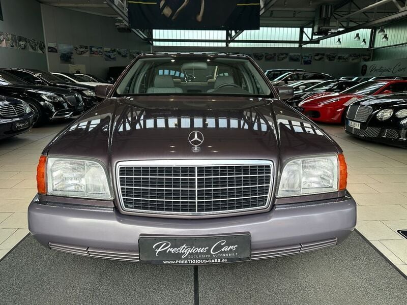 Violett Gebraucht 1992 Mercedes 400 SE Limousine | 15.549 € - Bild 1/4