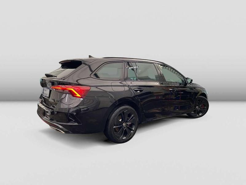 Gebraucht Skoda Octavia RS 245 PS (180 kW) 2022 Schwarz Kombi