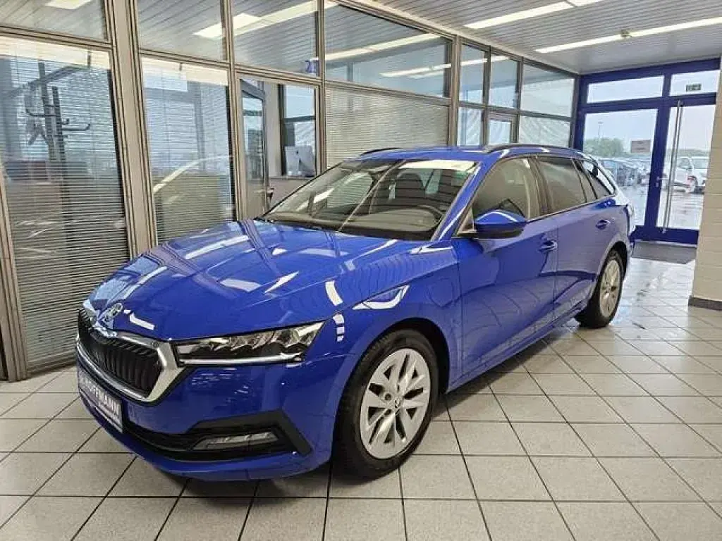 Usata Skoda Octavia Ambition 204 CV (150 kW) 2023 Blu Station wagon