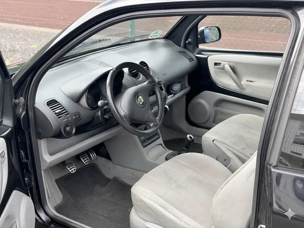 Gebraucht Seat Arosa 50 PS (36 kW) 2002 Schwarz Kleinwagen