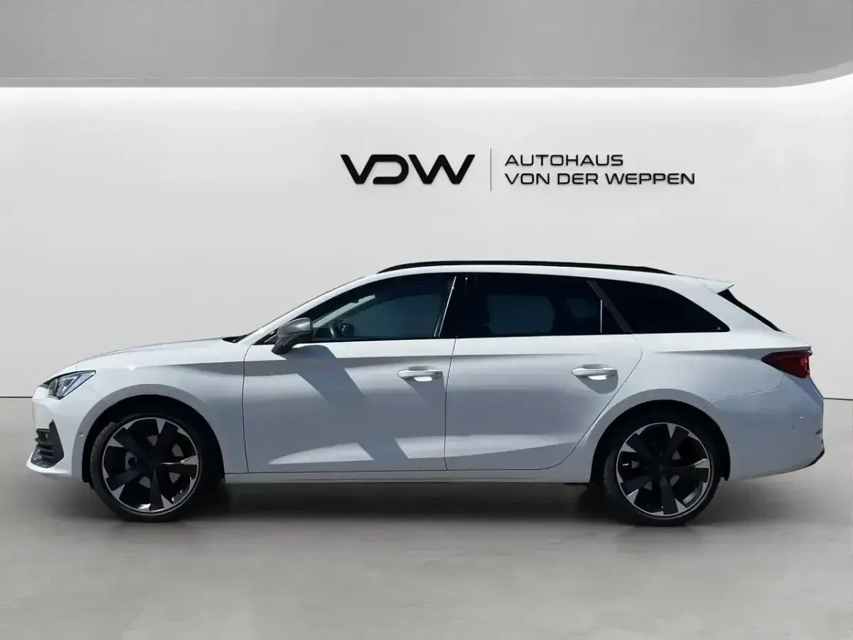 Gebraucht Cupra Leon 150 PS (110 kW) 2023 Weiß Kombi