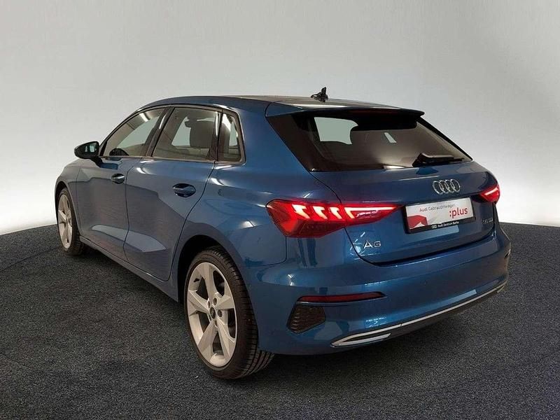 Gebraucht Audi A3 Advanced Plus 150 PS (110 kW) 2022 Atollblau metallic Limousine