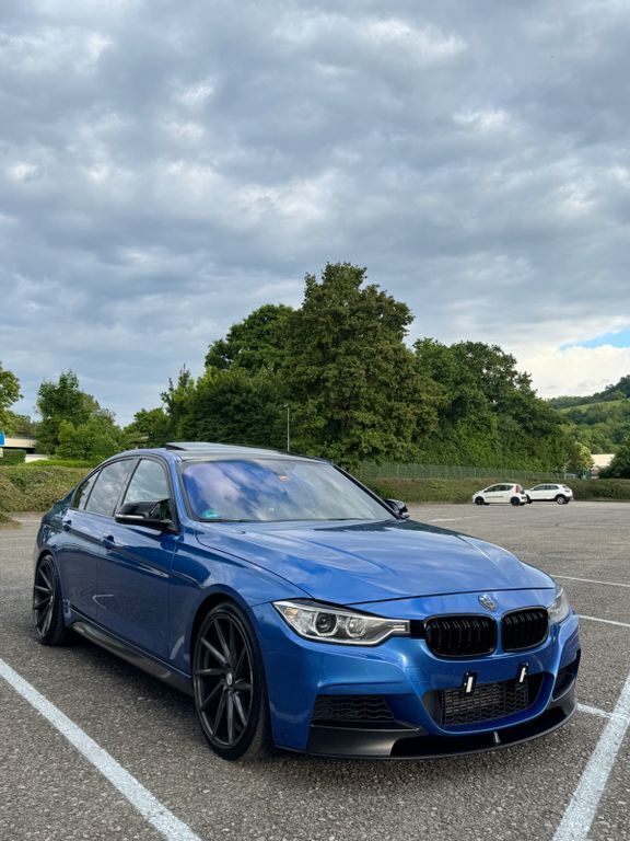 Blau Gebraucht 2014 BMW 328 Sport Line Limousine | 13.500 € (Etwas zu teuer) - Bild 1/4