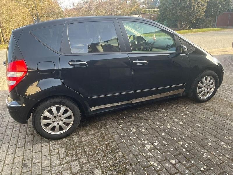 Gebraucht Mercedes A150 Elegance 95 PS (69 kW) 2005 Schwarz Van / Kleinbus