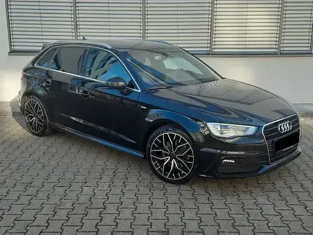 Gebraucht Audi A3 Sport 184 PS (135 kW) 2015 Schwarz Limousine