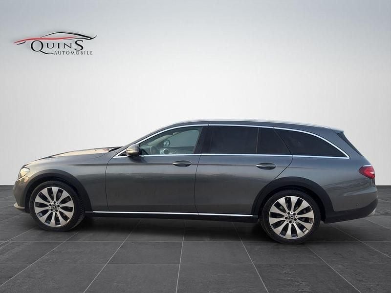 Gebraucht Mercedes E220 All-Terrain 194 PS (142 kW) 2017 Grau Kombi