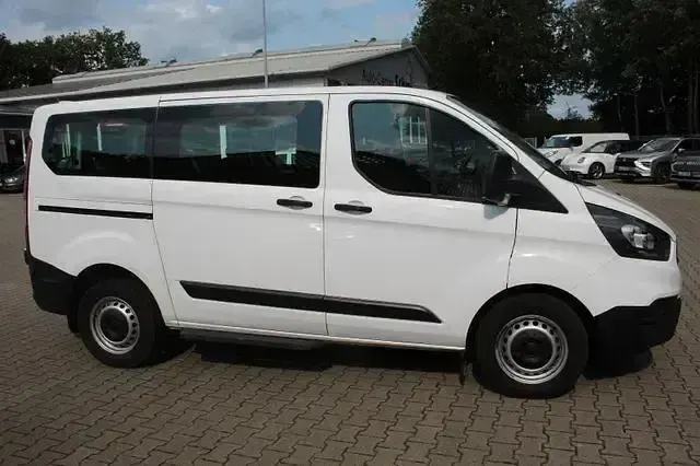 Usata Ford Transit Custom 105 CV (77 kW) 2021 Bianco Station wagon