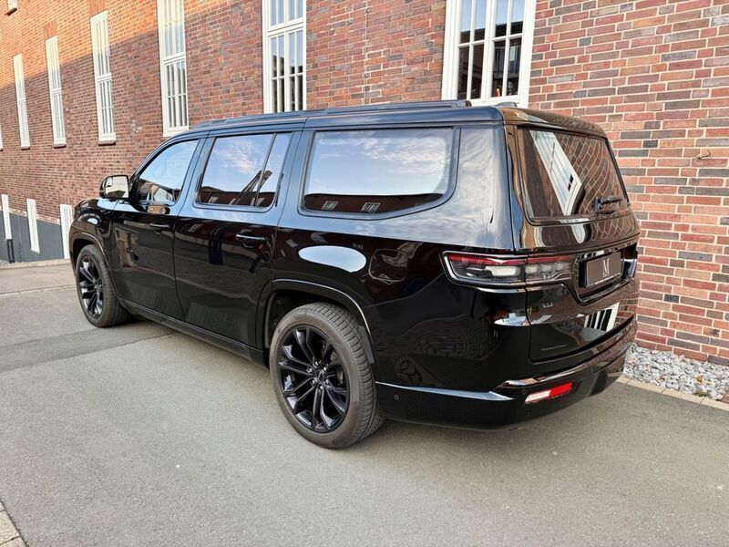 Gebraucht Jeep Wagoneer 477 PS (350 kW) 2023 Schwarz SUV
