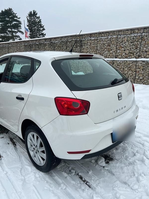Gebraucht Seat Ibiza 69 PS (50 kW) 2014 Weiß Limousine