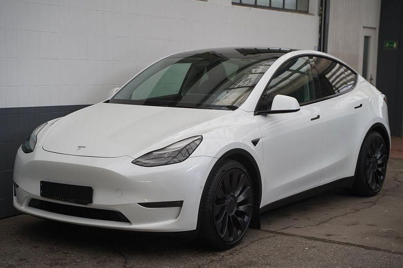 Gebraucht Tesla Model Y Performance 392 kW (534 PS) 2022 Weiß SUV