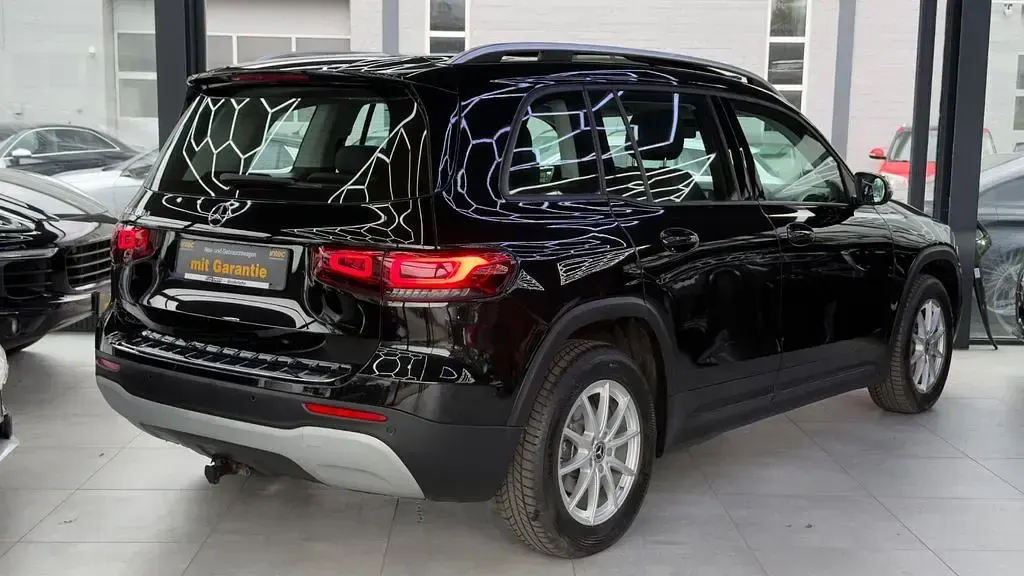 Gebraucht Mercedes GLB200 150 PS (110 kW) 2021 Schwarz SUV