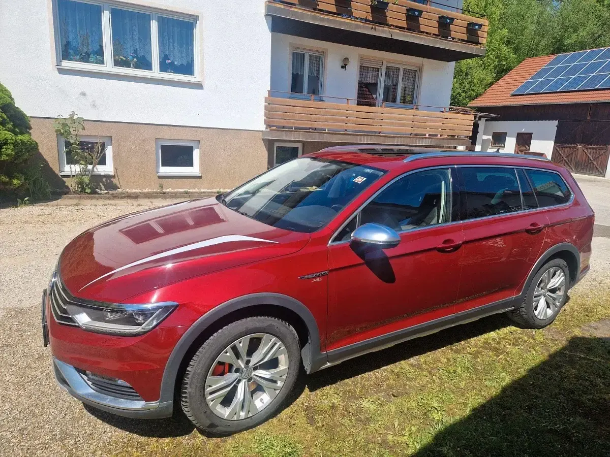 Gebraucht VW Passat 239 PS (175 kW) 2015 Rot Kombi